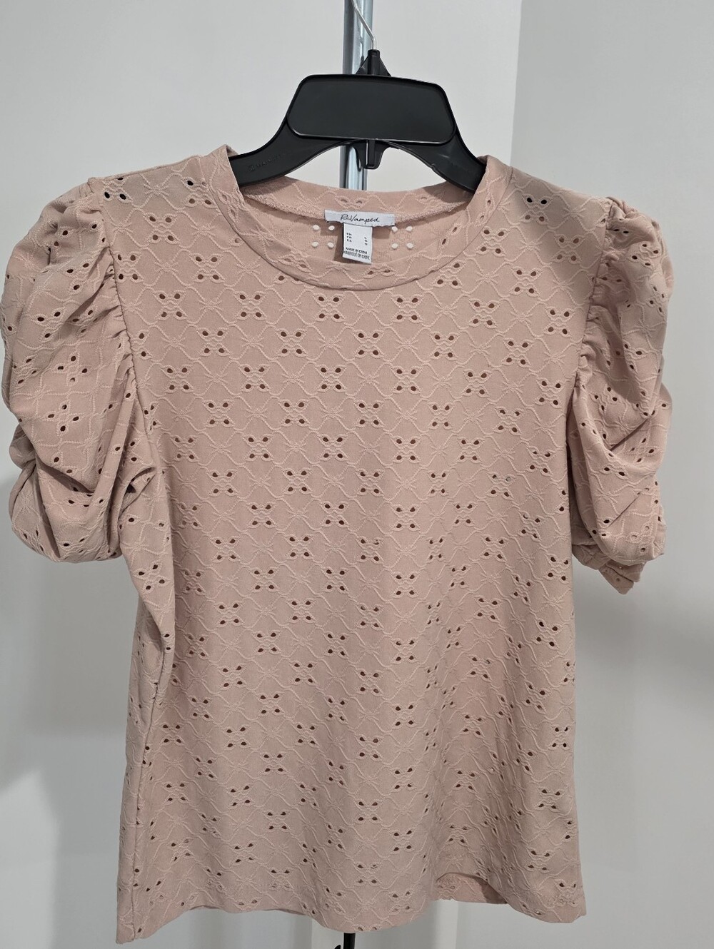 Revamped Blush Eyelet Puff Sleeve Tee L